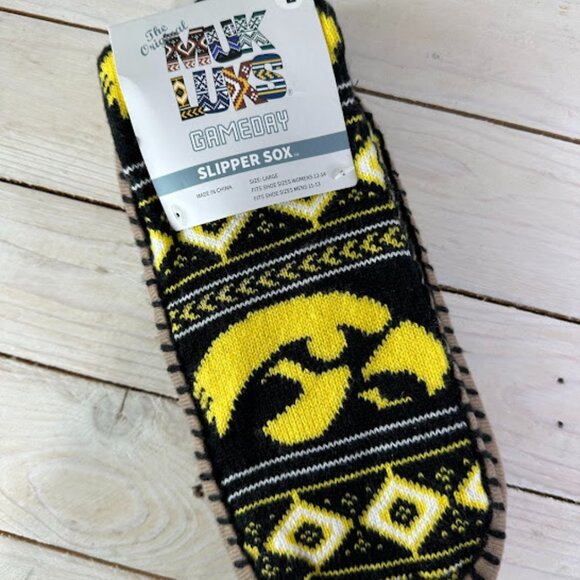 NWT Iowa State Muk Luks Game Day Slipper Socks Sox Unisex Large - Picture 1 of 5